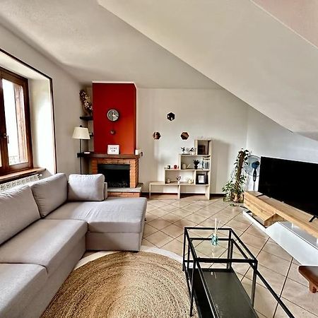 3Br Villetta Con Panoramica Sul Lago Нессо Экстерьер фото